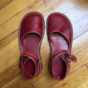 Duckfeet Mary Jane Sandals